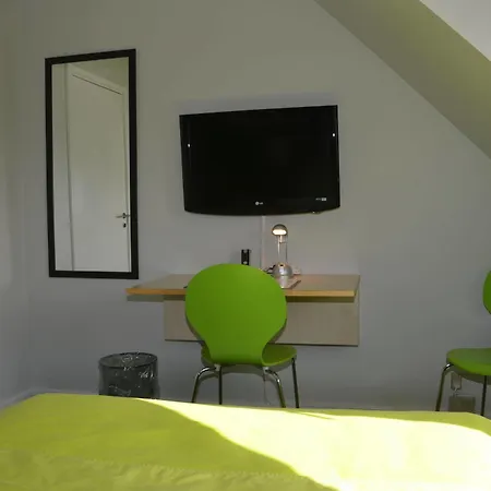 Danica Hotel